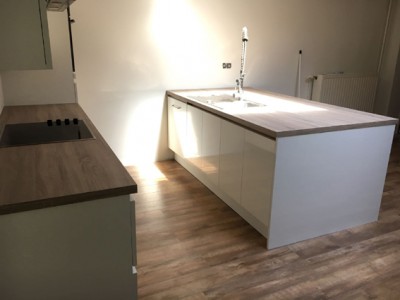 Montage van een keuken