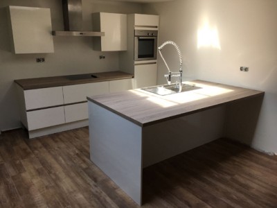 Montage van een keuken