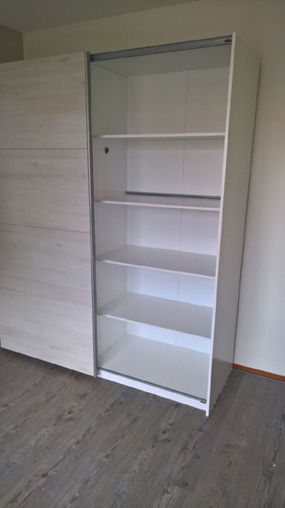 Kledingkast