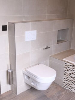 Toilet plaatsen